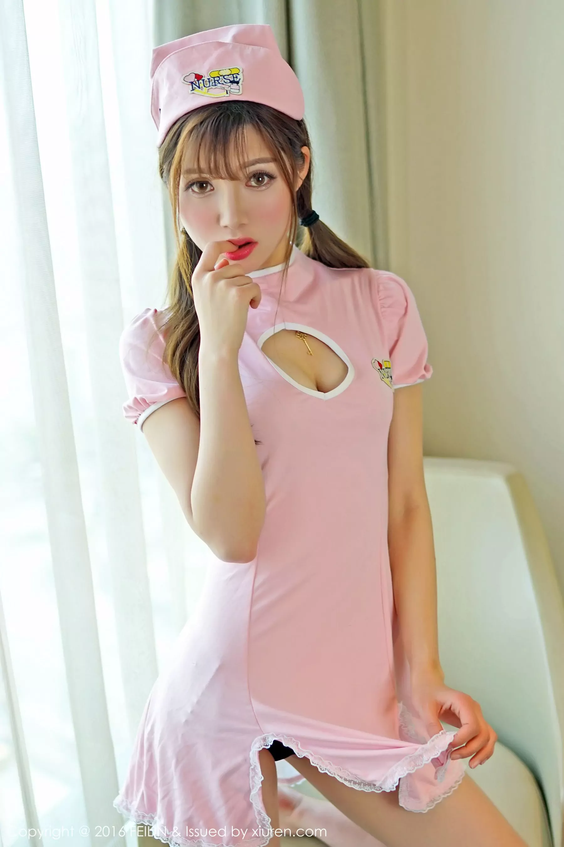奶茶-Emily《豹纹内衣、护士服、超短牛仔裤》 嗲囡囡 Vol.036插图20