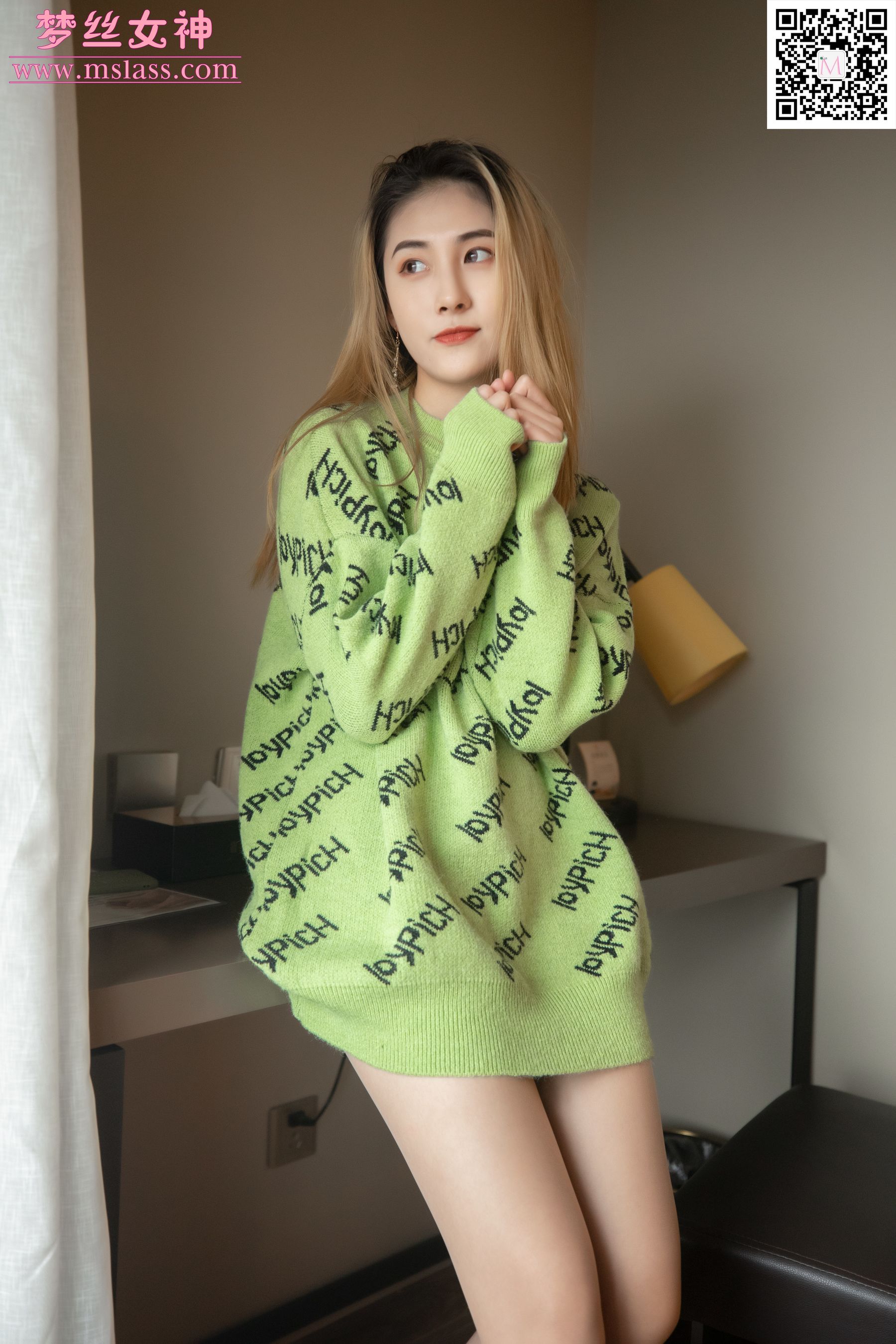 [梦丝女神MSLASS]  小允儿 喜欢绿绿的衣服_第4张