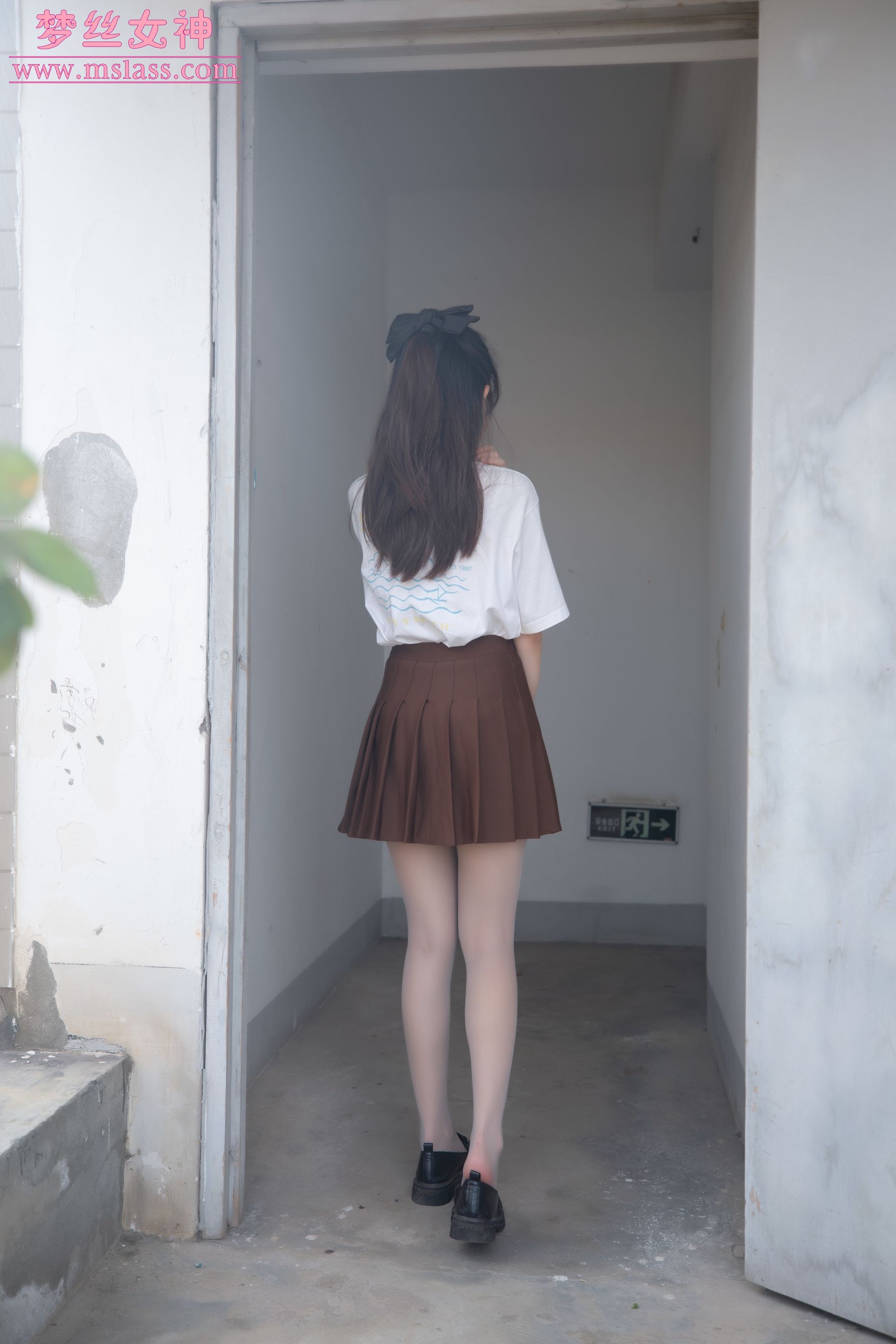 [梦丝女神MSLASS] 张小雪 丝袜JK小格调_第5张