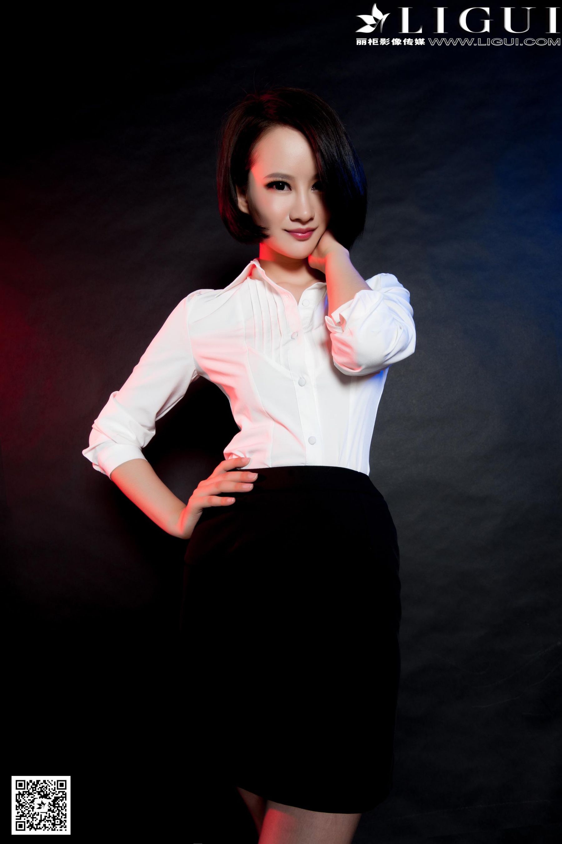 [丽柜LiGui] Model AMY《红高跟短发灰丝女郎》美腿玉足写真图片_第2张