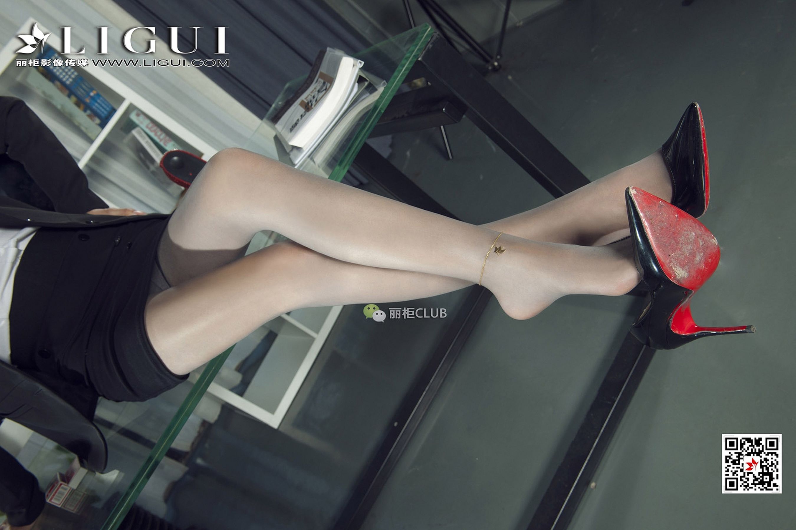 Model 一梦《办公室灰丝OL》 [丽柜Ligui]_第3张