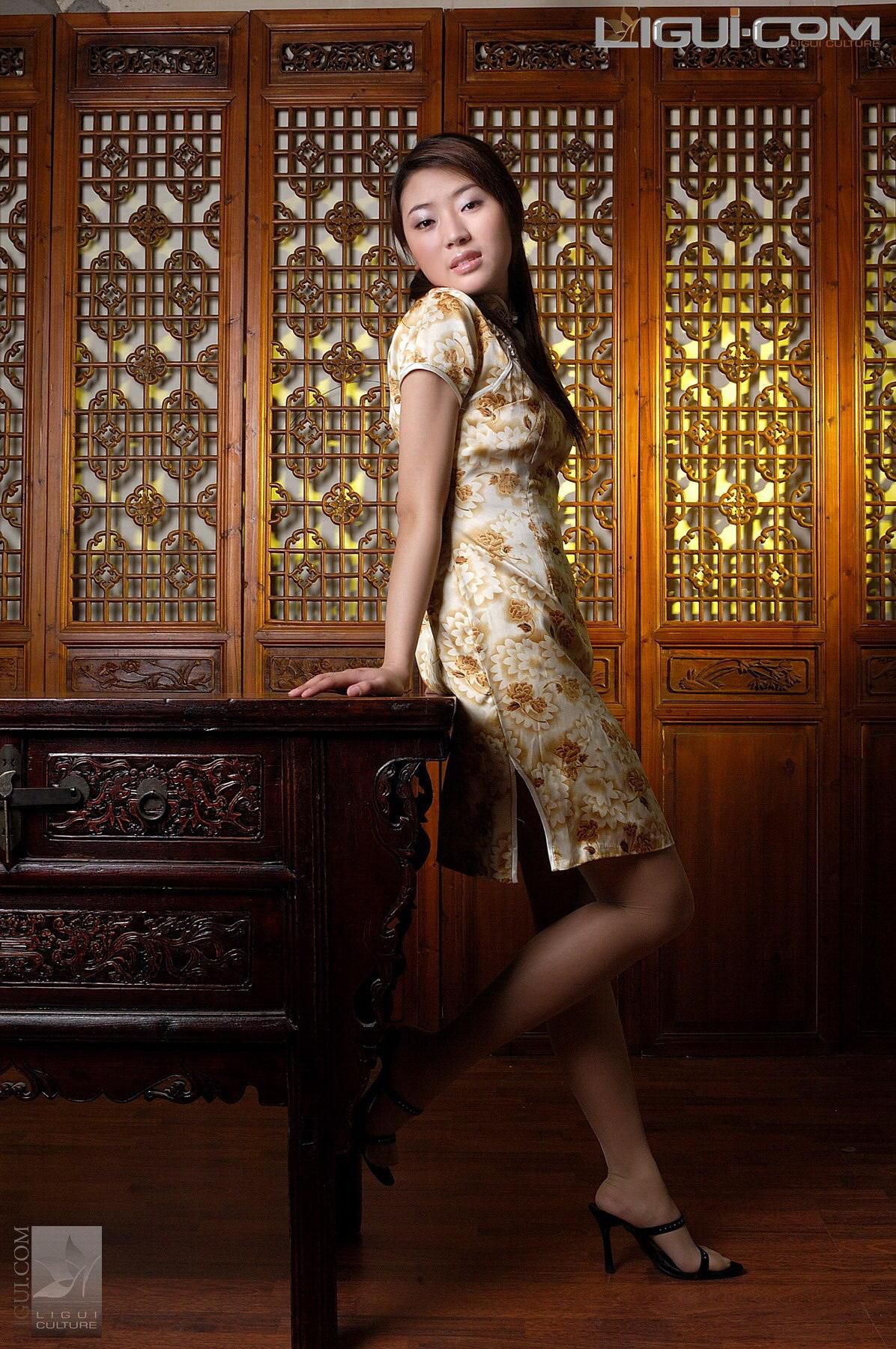 [丽柜LiGui] Model 匿名《藏经阁的幽香》 丝足写真图片_第5张