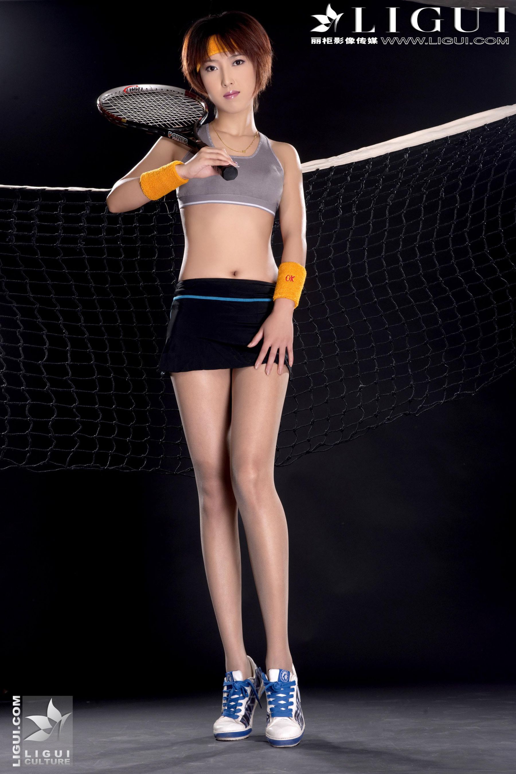 Model 美美《羽毛球美人丝足秀》上中下合集 [丽柜LiGui] 美腿玉足写真图片_第4张