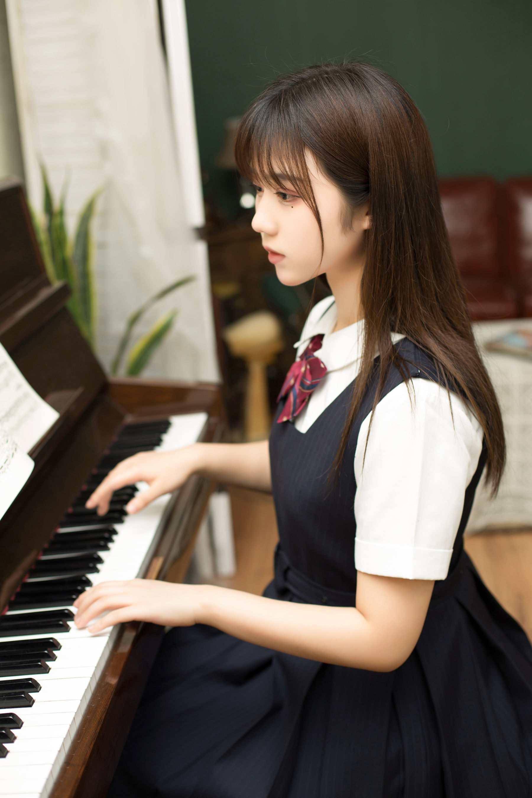 [喵糖映画] VOL.004  镜酱 文静学妹-奶仔圈