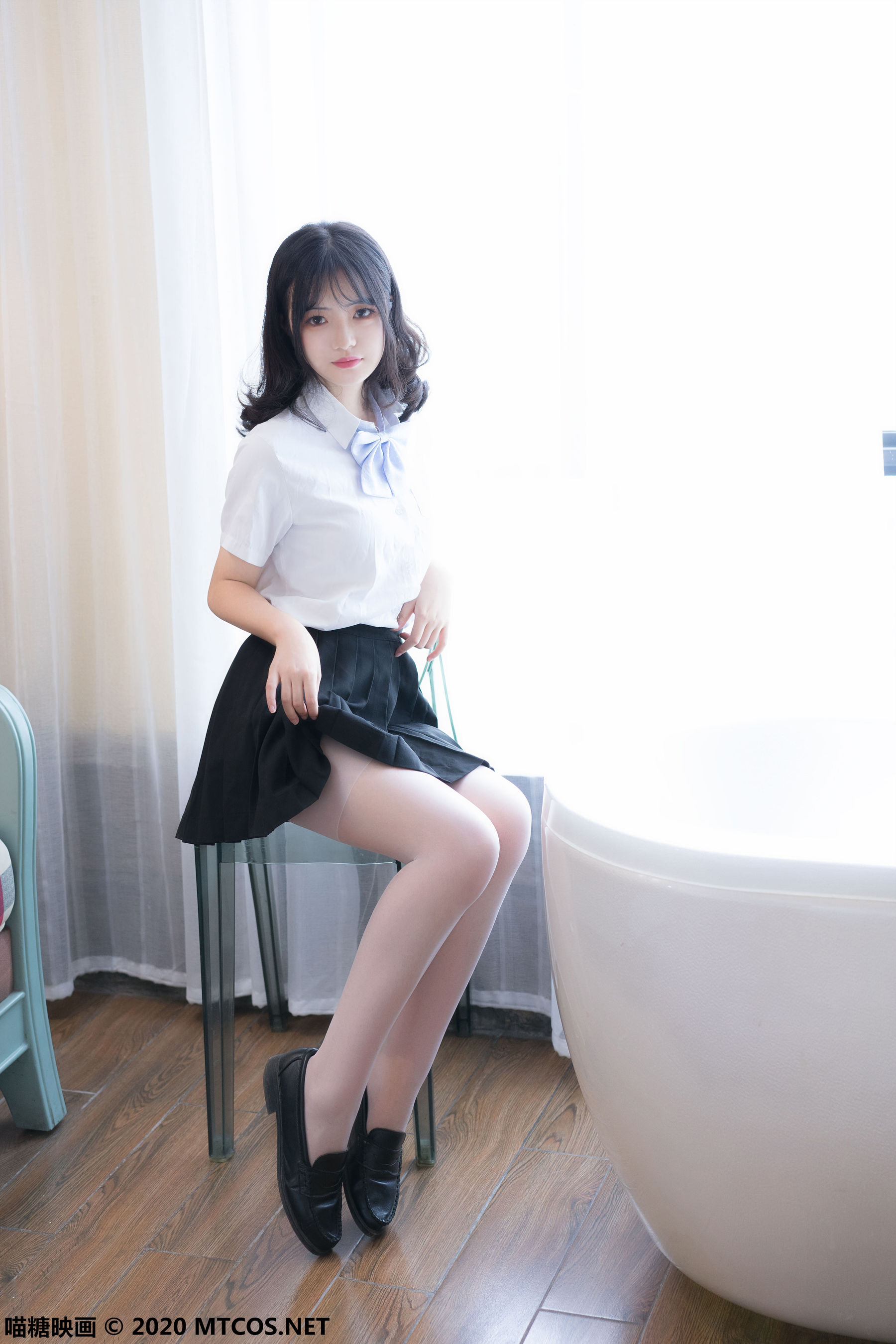 [喵糖映画] VOL.093 丝袜酷女孩-奶仔圈