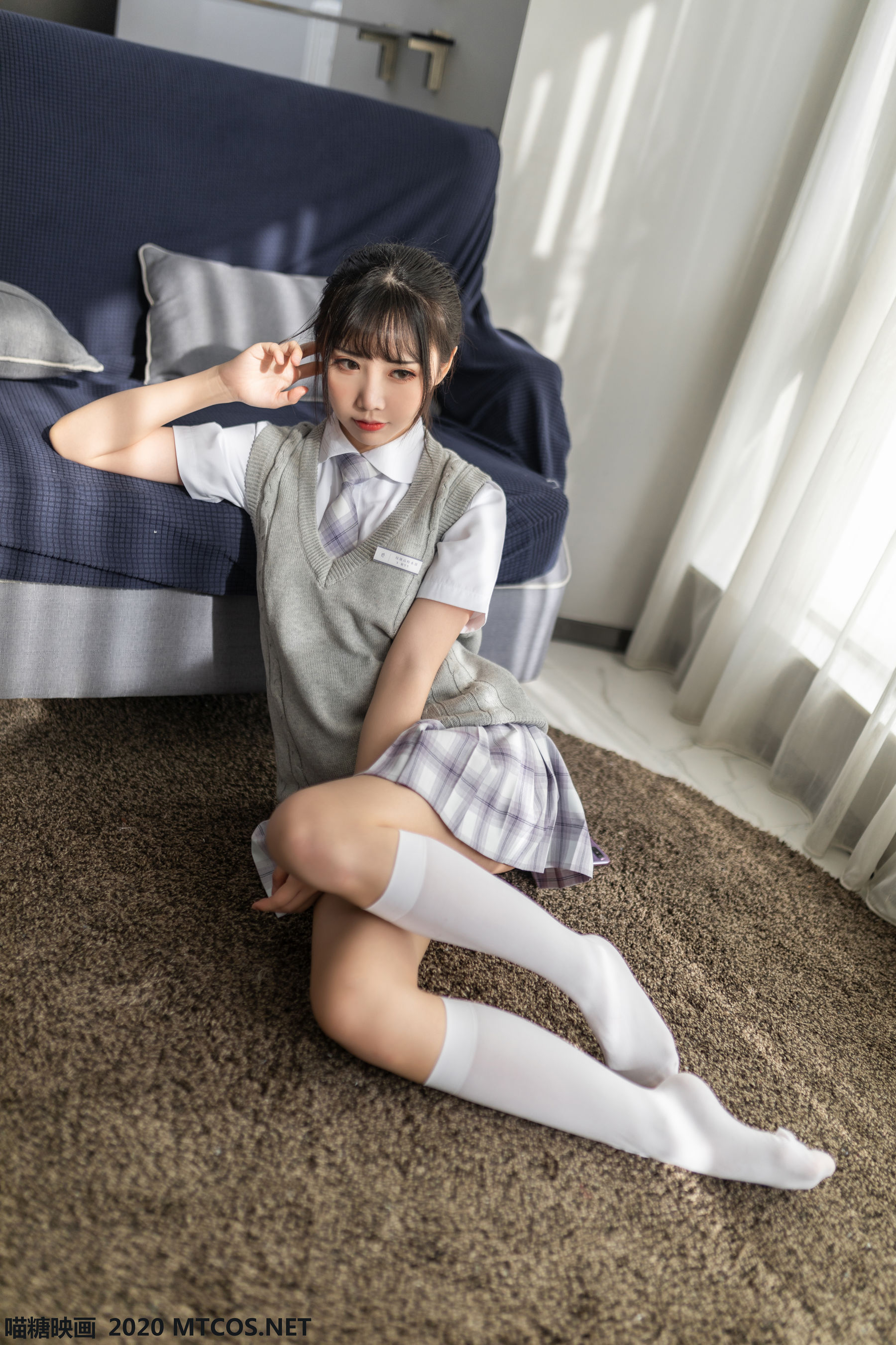 [喵糖映画] JKL.001 面饼仙儿 制服少女-奶仔圈