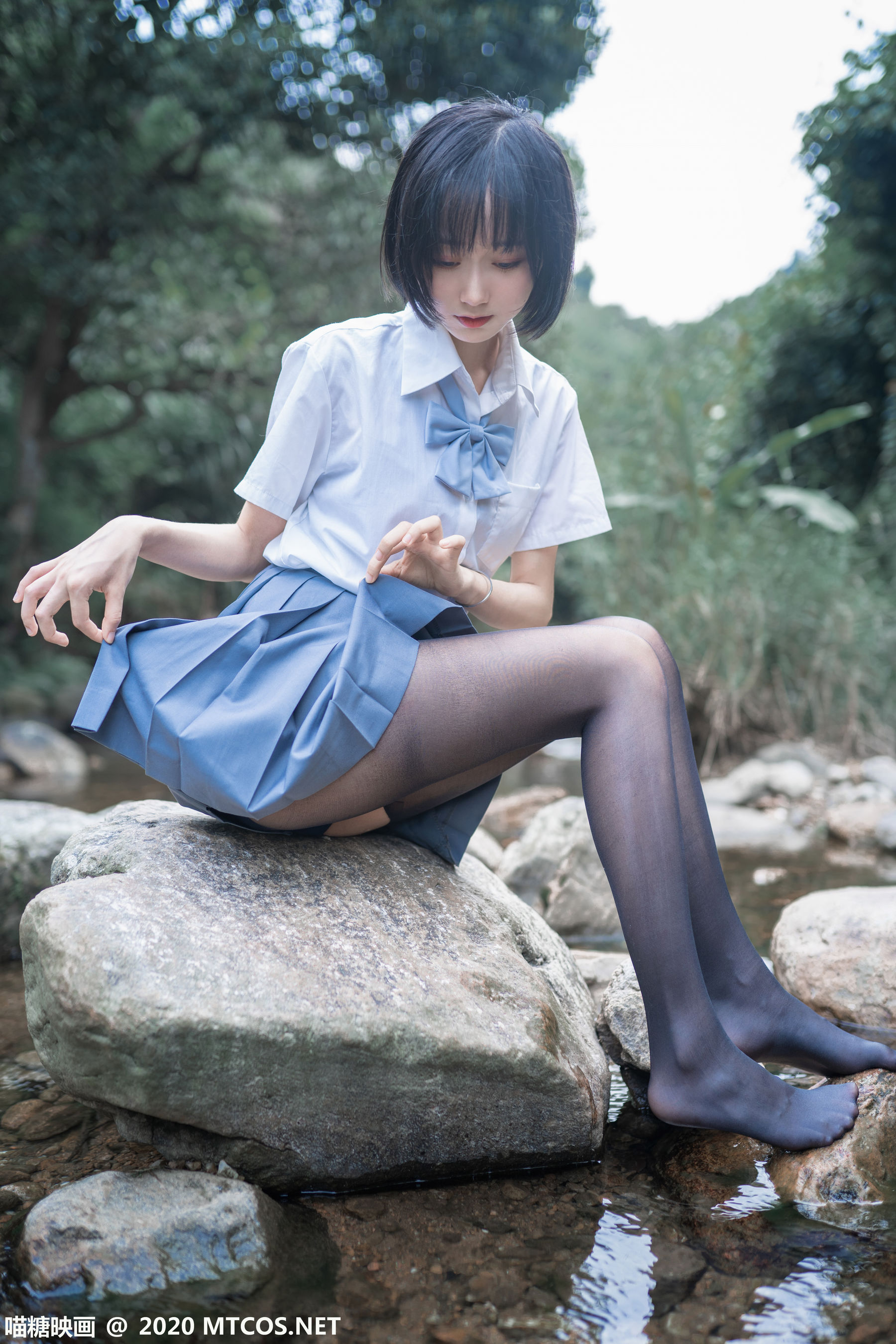 [喵糖映画] JKL.016  木绵绵  溪边JK制服-奶仔圈
