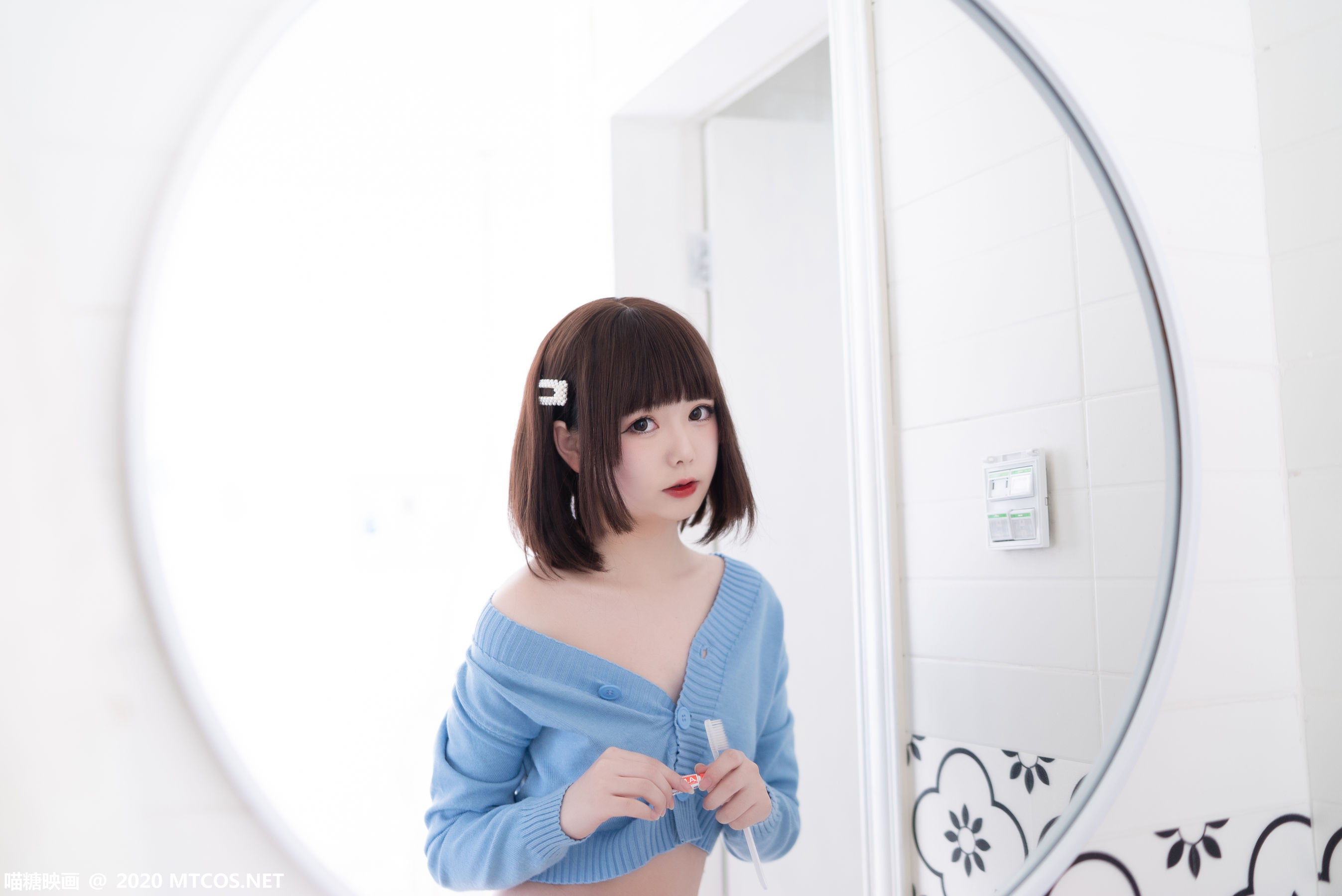 [喵糖映画] VOL.225 向小圆 蓝色之夏-奶仔圈