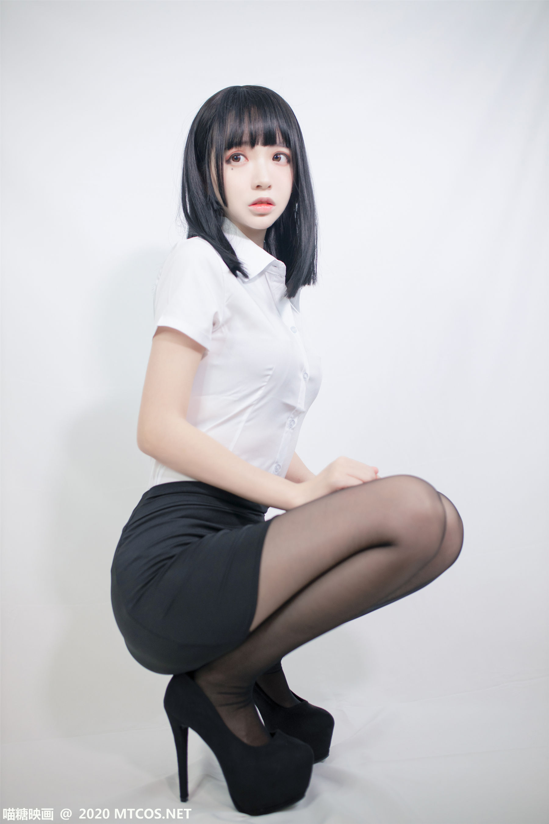 [喵糖映画] VOL.291 疯猫ss OL制服-奶仔圈
