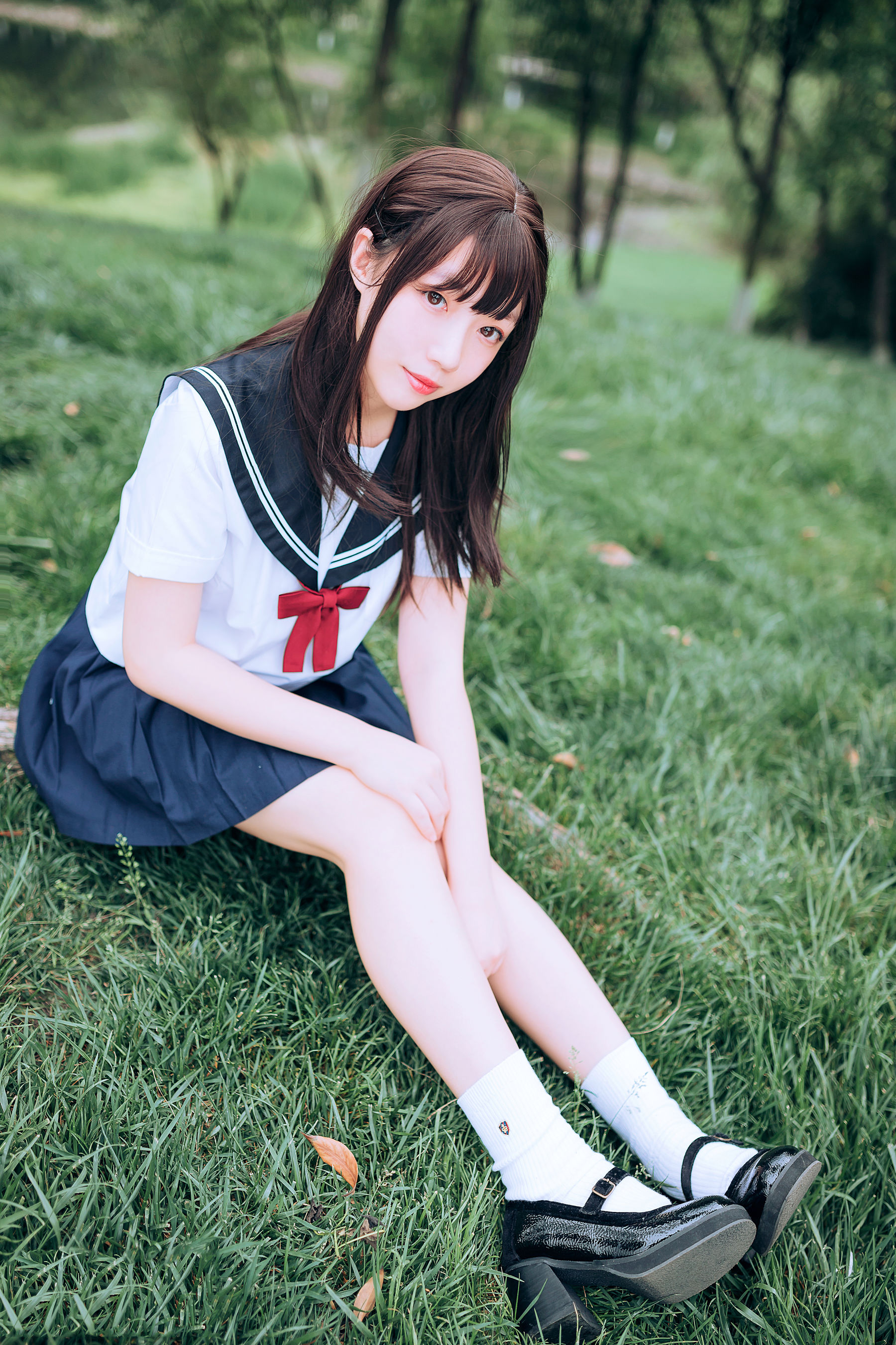 [喵糖映画] VOL.446 你的负卿 绿意JK 写真套图-奶仔圈