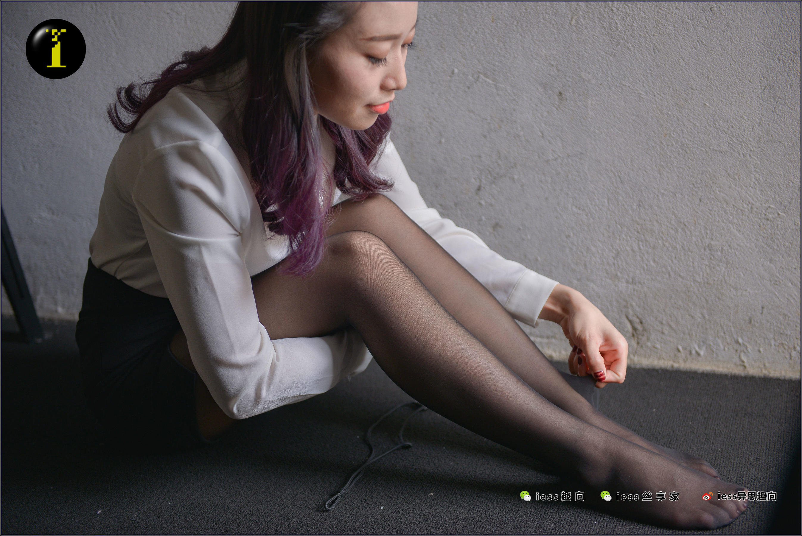 [IESS普惠集] 008 模特范美美 《范美美穿袜子》-奶仔圈