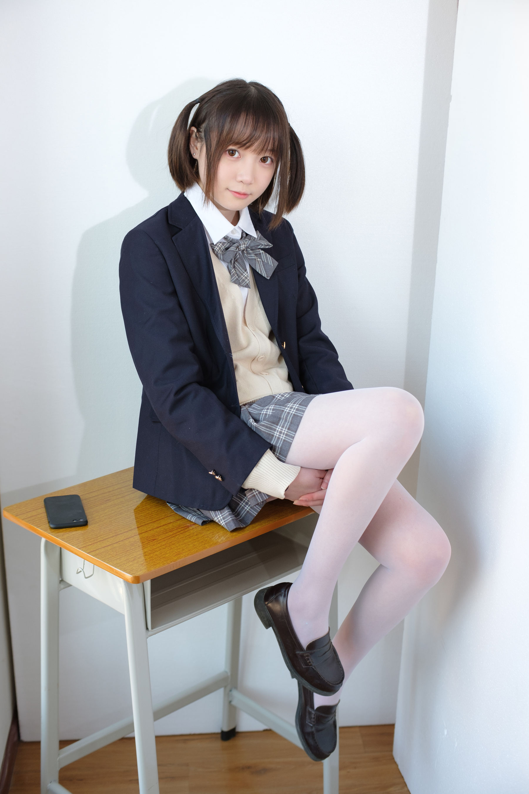 [森萝财团] X-010-SSR JK校服白丝-奶仔圈