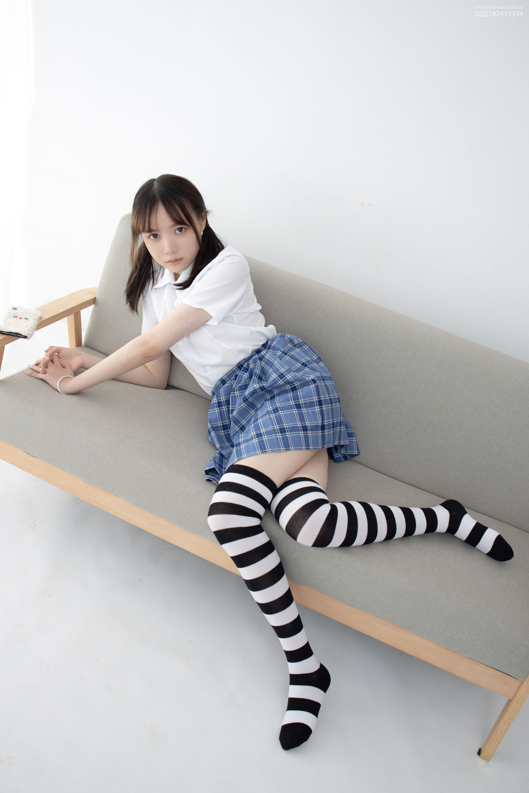 [森萝财团] JKFUN-045 Aika 黑白高筒-奶仔圈