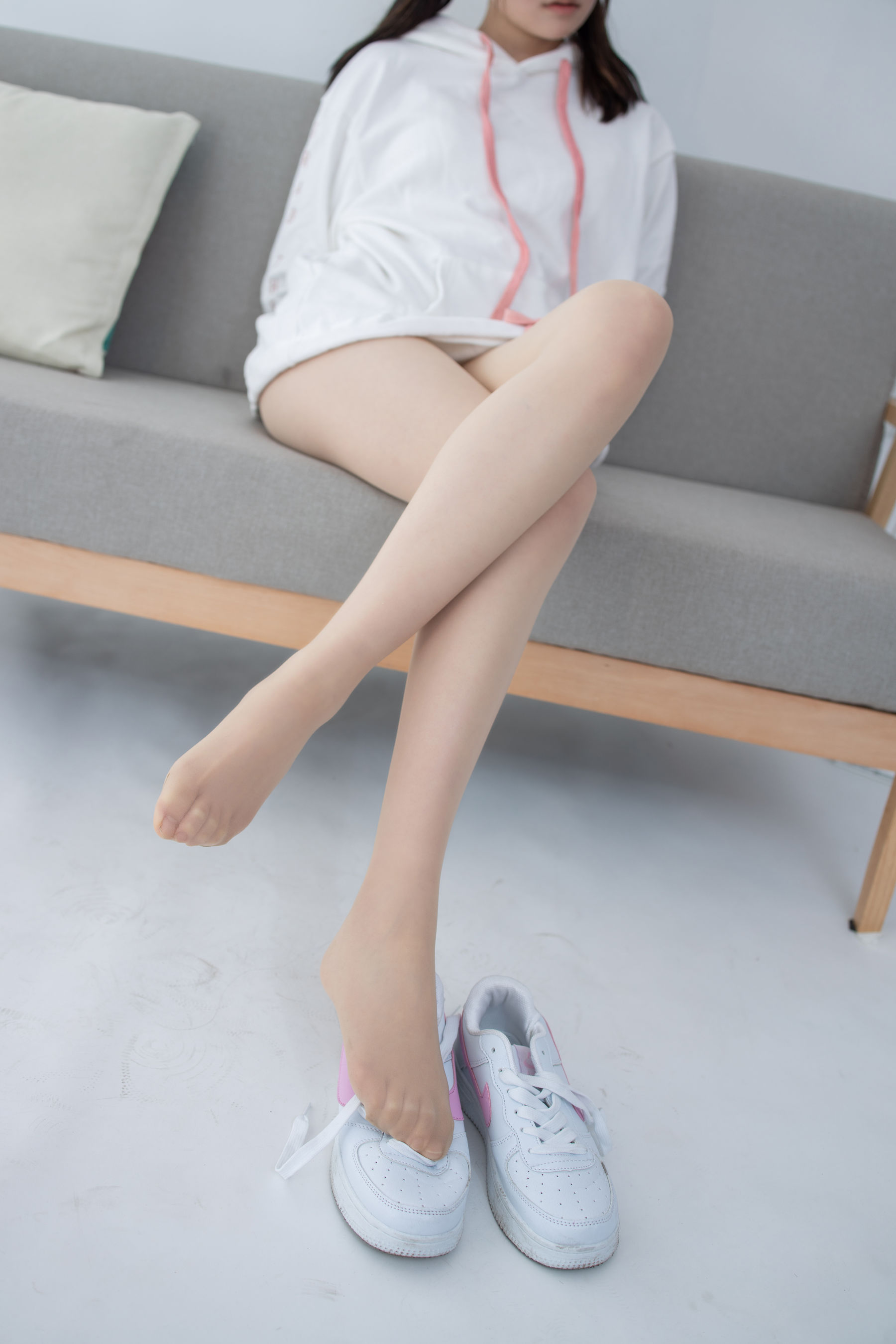 [森萝财团] JKFUN-048 Aika 运动鞋 13D肉丝_第4张