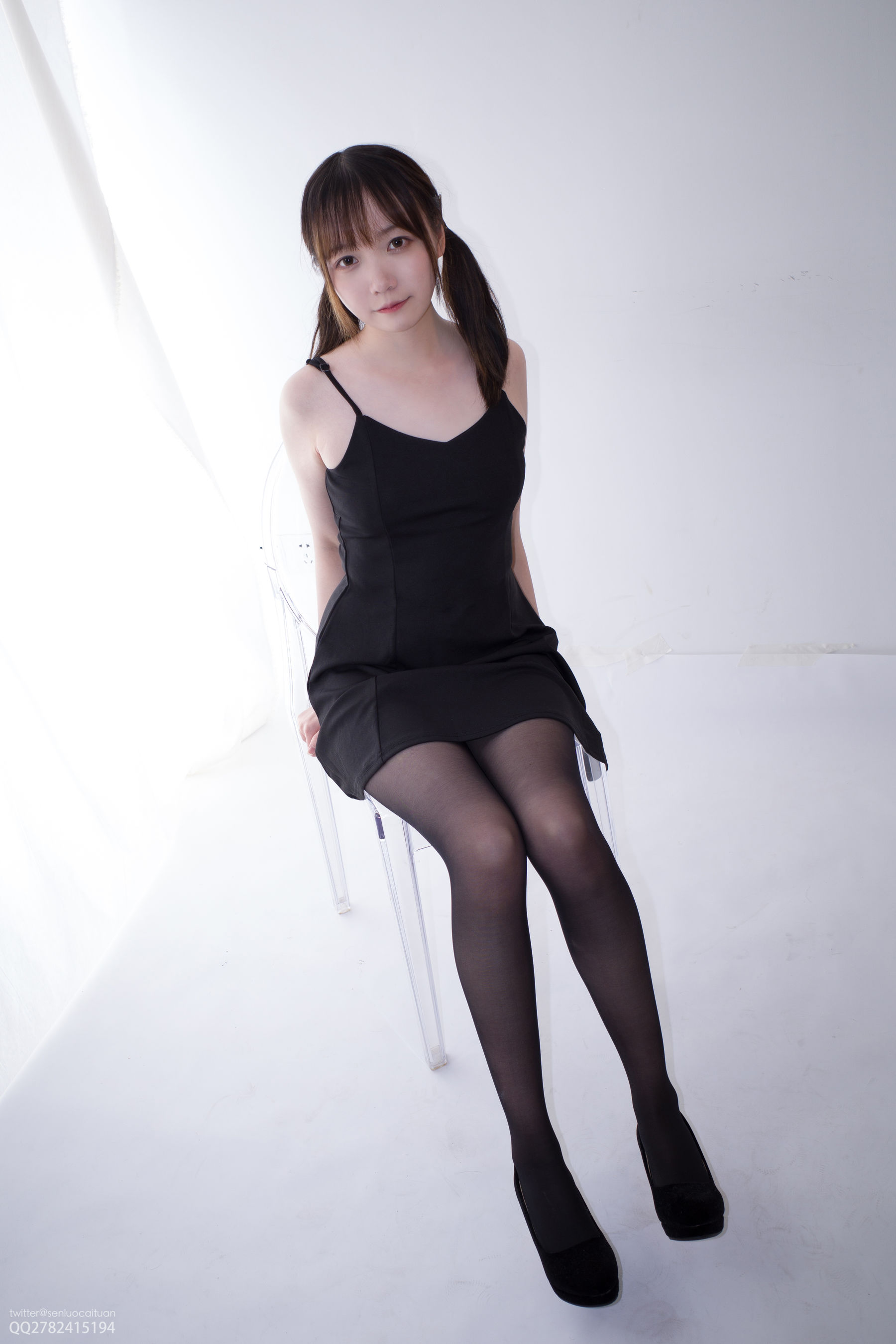 [森萝财团] JKFUN-059 Aika 黑涩现实_第2张