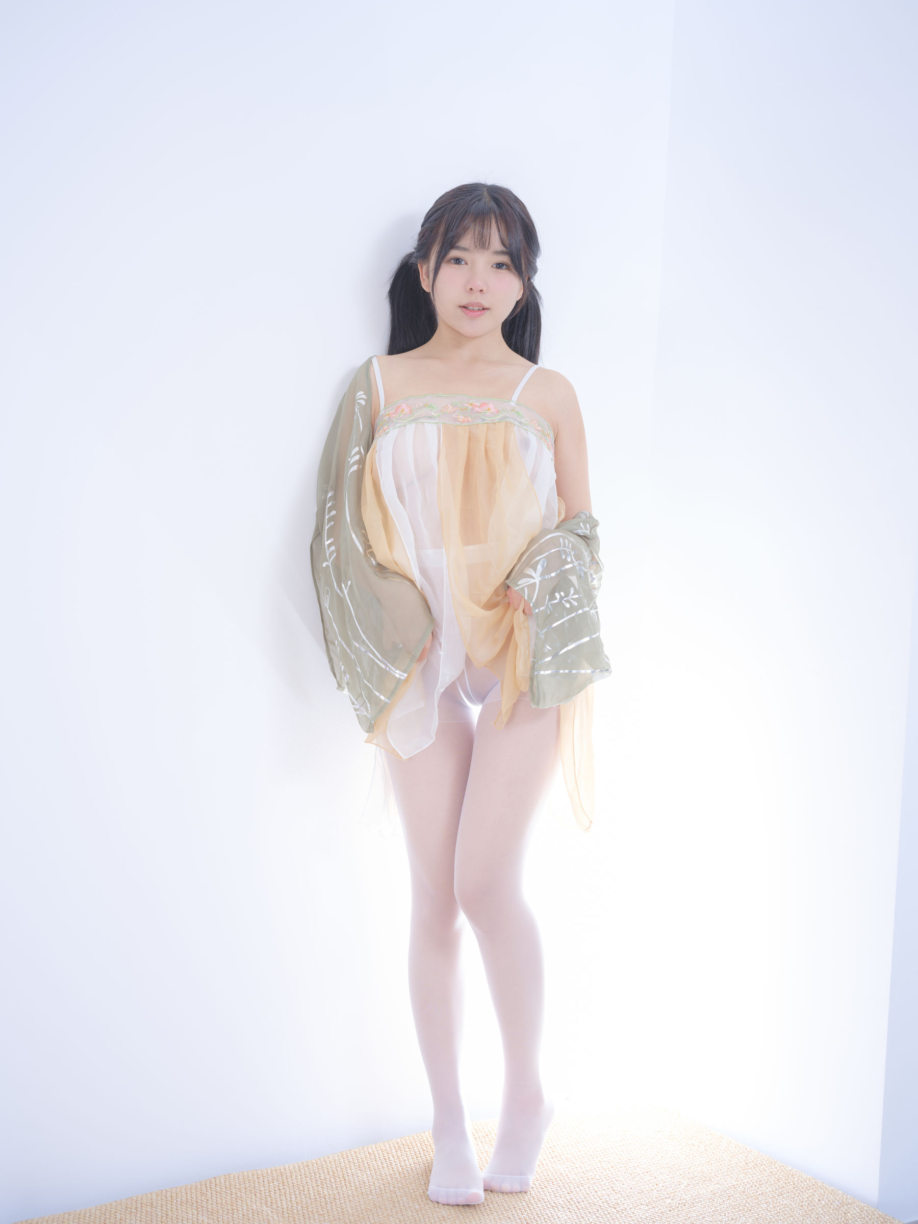 森萝财团写真 晴涩 16E4K_第2张